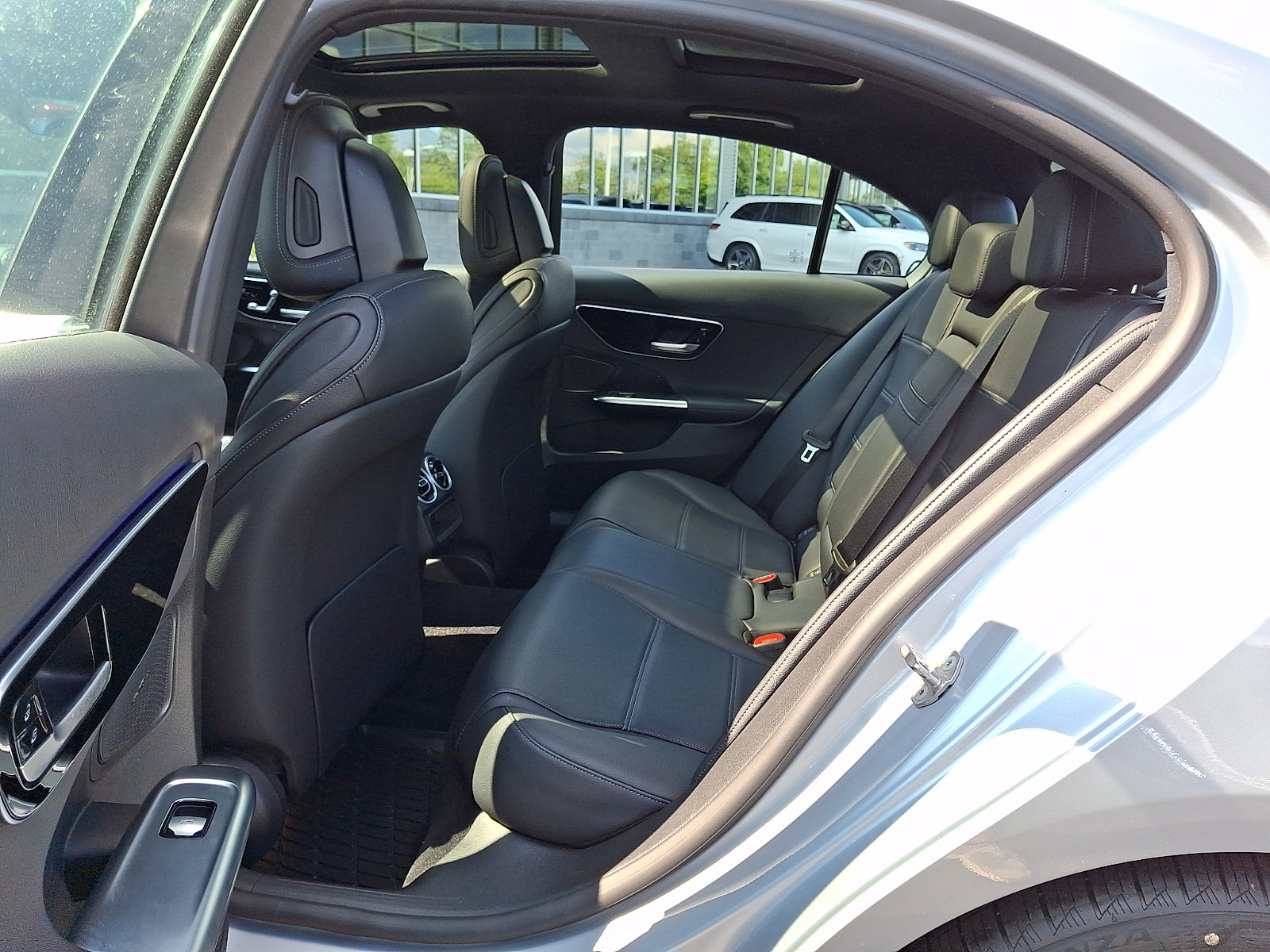 Used 2022 Mercedes-Benz C 300 4MATIC Sedan image 10
