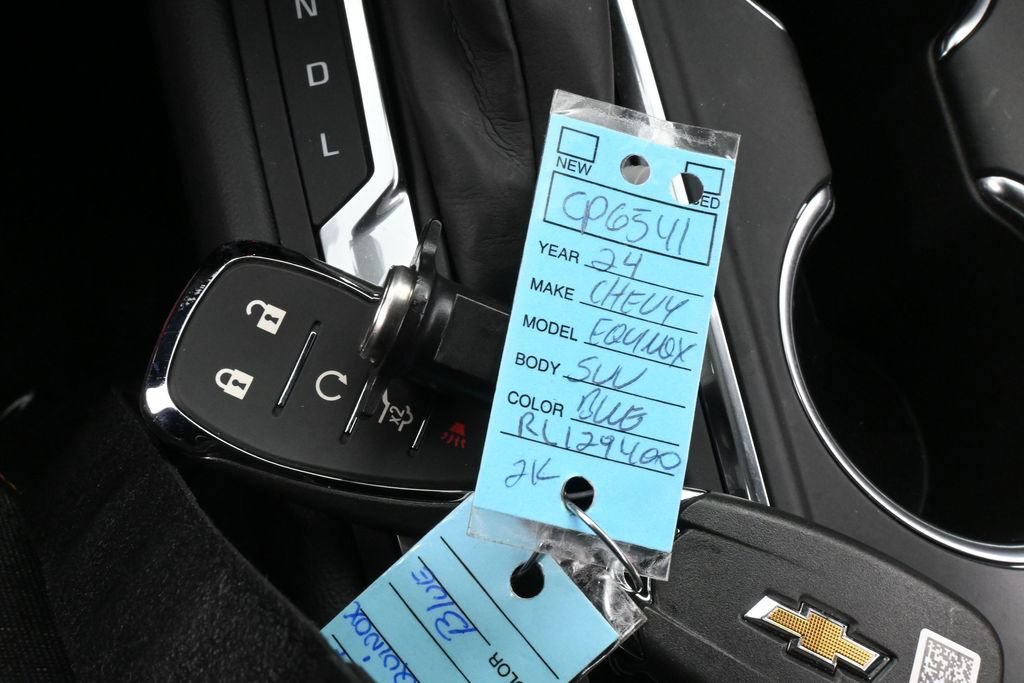 Used 2024 Chevrolet Equinox LT FWD image 23