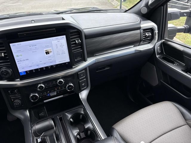Certified 2025 Ford F150 Lariat w/ Equipment Group 501A Mid image 15