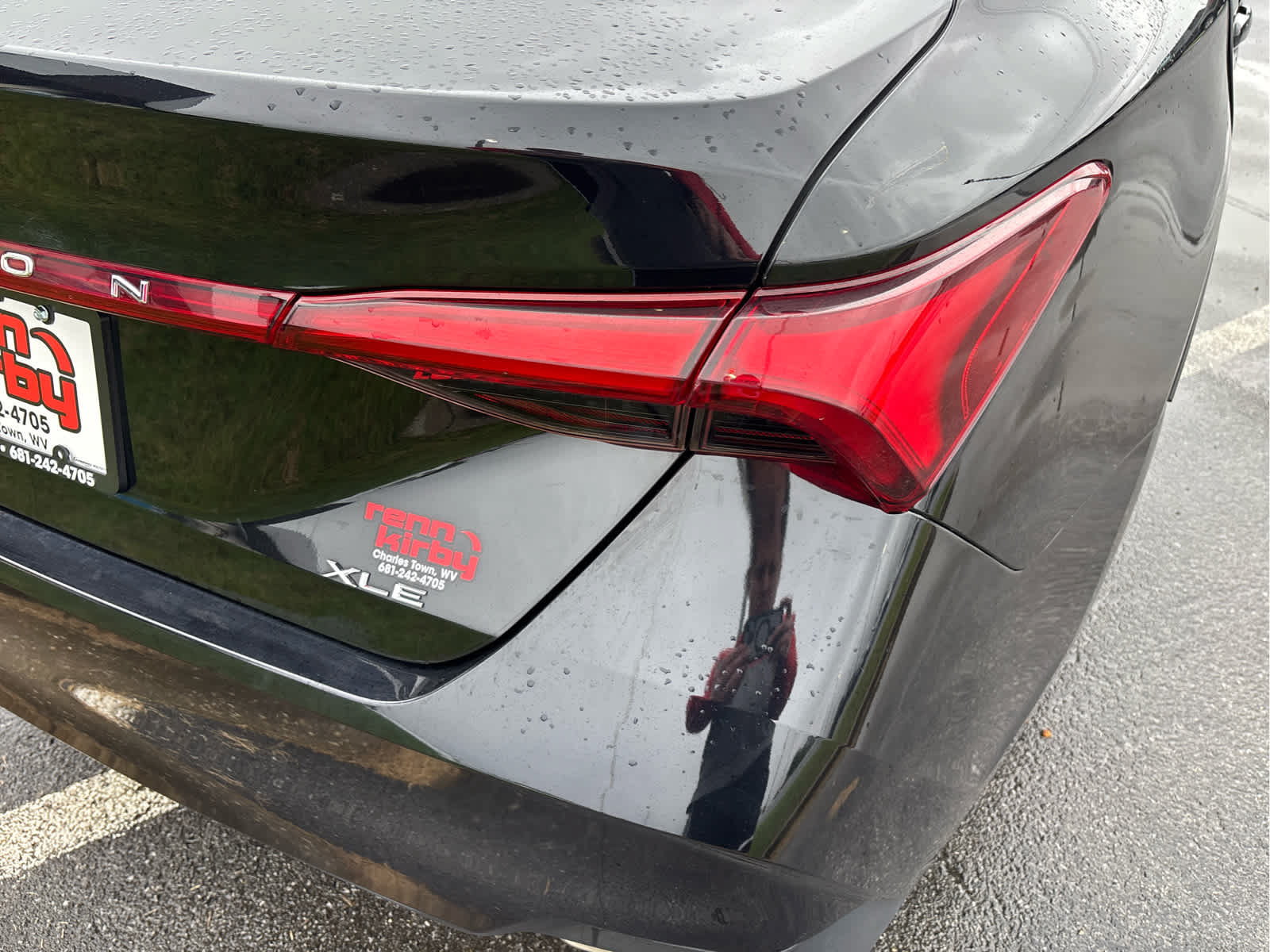 Used 2021 Toyota Avalon XLE w/ Moonroof Package FWD image 7