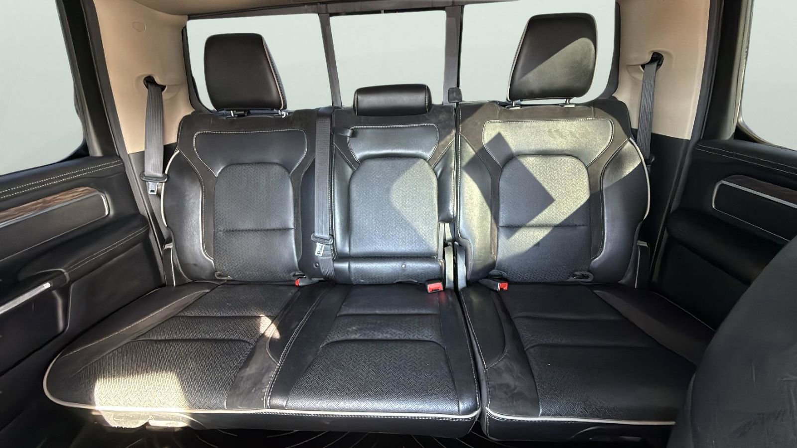 Used 2020 RAM 1500 Laramie image 26