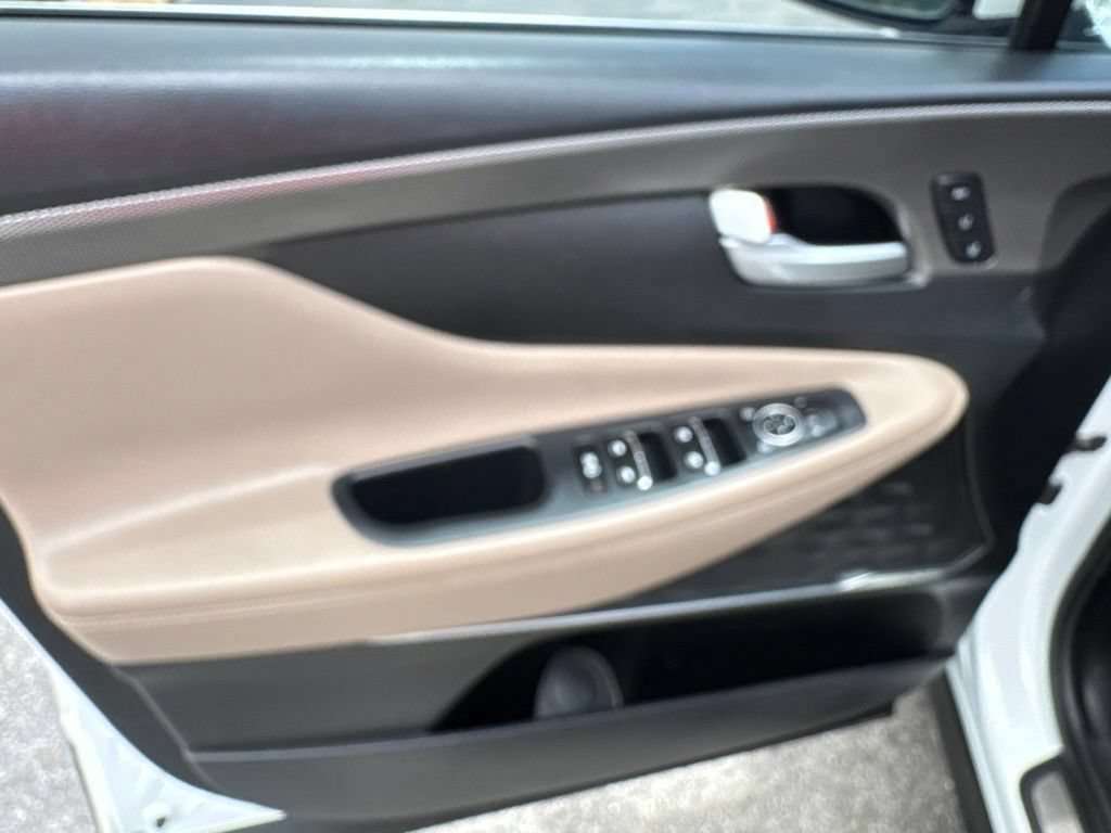 Used 2020 Hyundai Santa Fe Limited FWD image 21