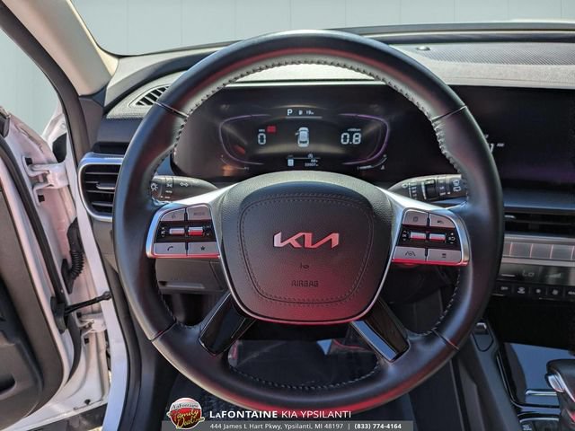 Certified 2023 Kia Telluride S w/ S Sunroof Package AWD/4WD image 19