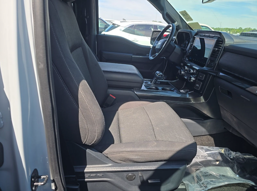 Used 2022 Ford F150 XLT w/ Equipment Group 302A High AWD/4WD image 15