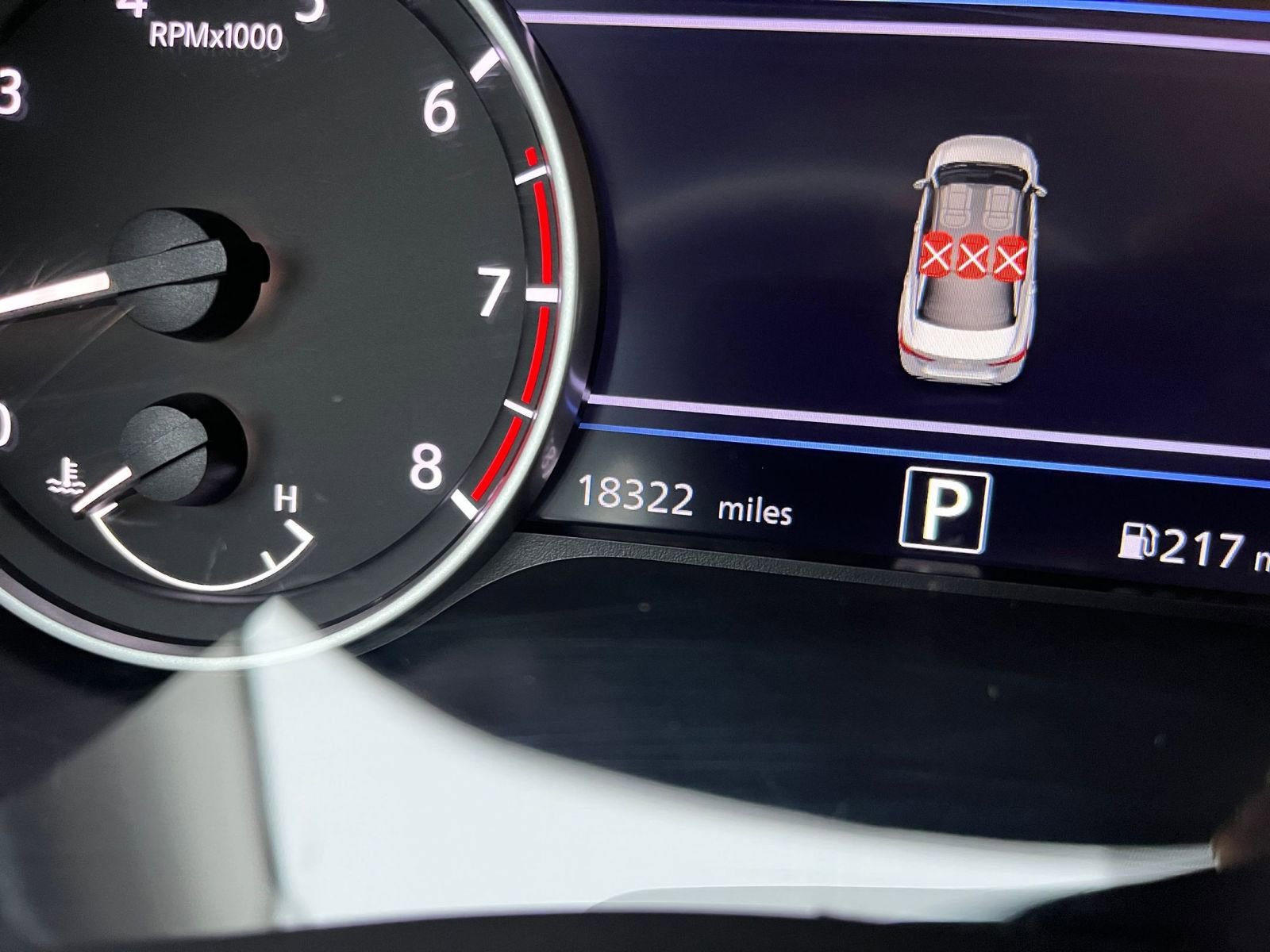 Used 2025 Nissan Sentra SV FWD image 38