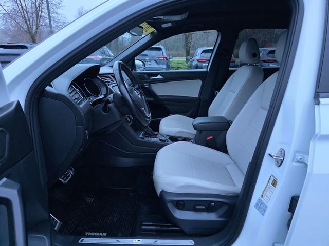 Used 2021 Volkswagen Tiguan SE R-Line image 16