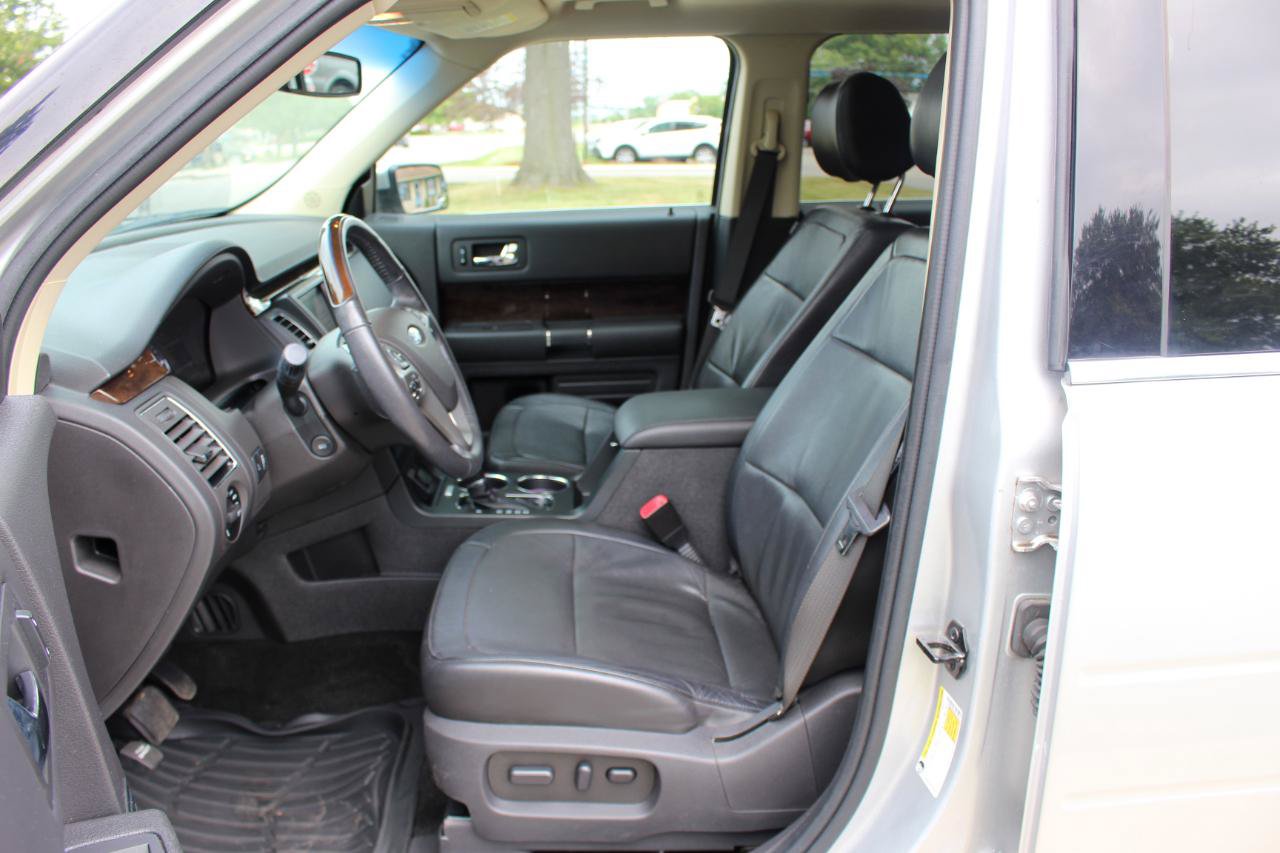 Used 2016 Ford Flex Limited AWD/4WD image 13