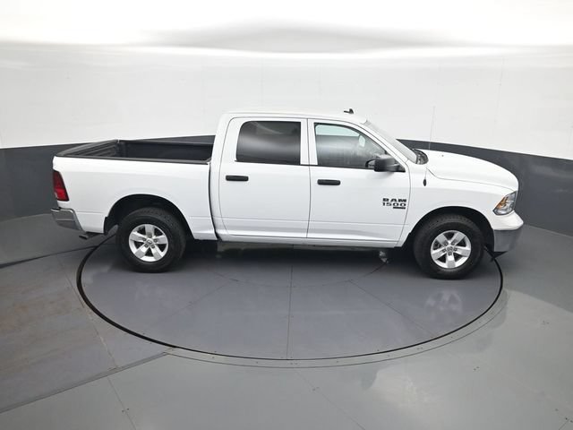 Used 2022 RAM 1500 Classic SLT w/ Electronics Group AWD/4WD image 16