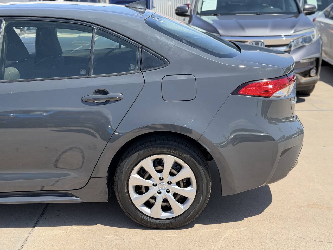 Used 2023 Toyota Corolla LE FWD image 14