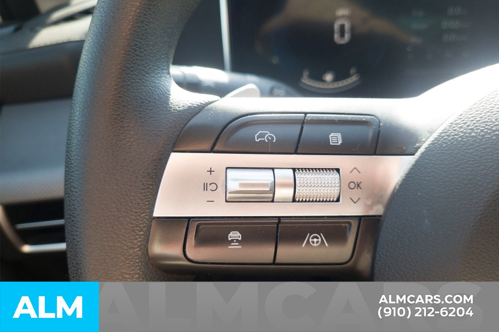 Used 2025 Hyundai Sonata SEL FWD image 13