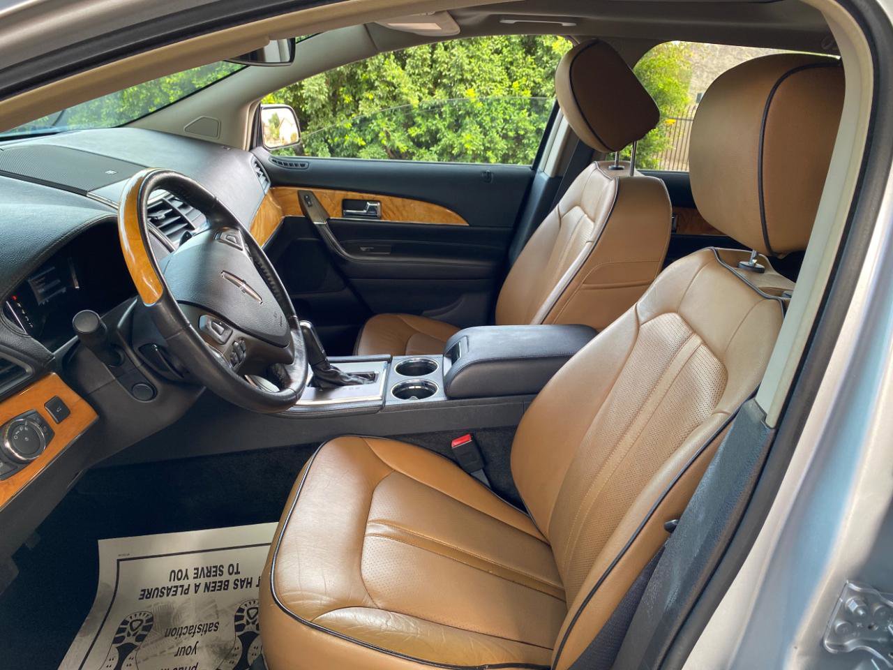 Used 2015 Lincoln MKX FWD w/ Equipment Group 101A image 30