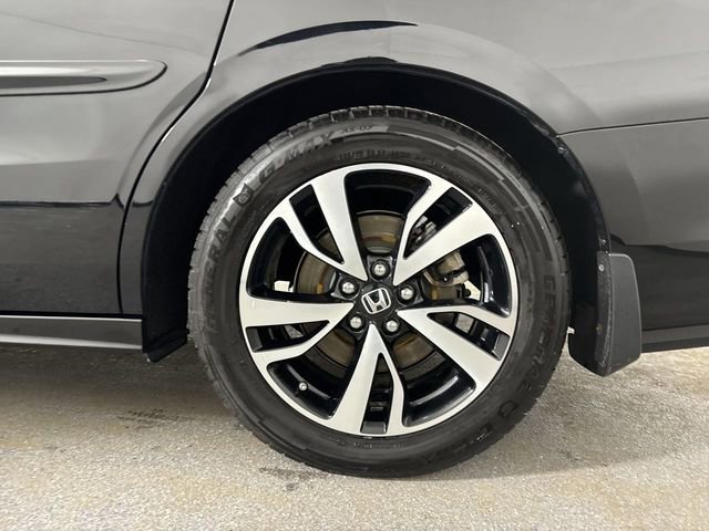 Used 2018 Honda Odyssey Elite image 5