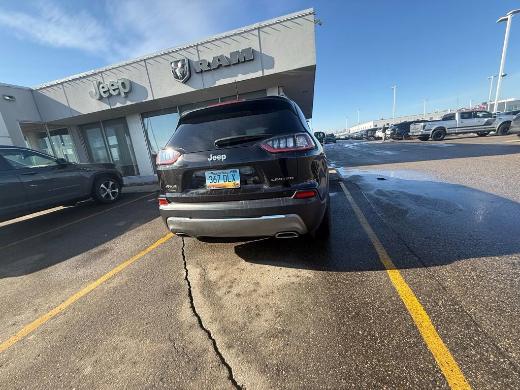 Used 2022 Jeep Cherokee Limited image 13