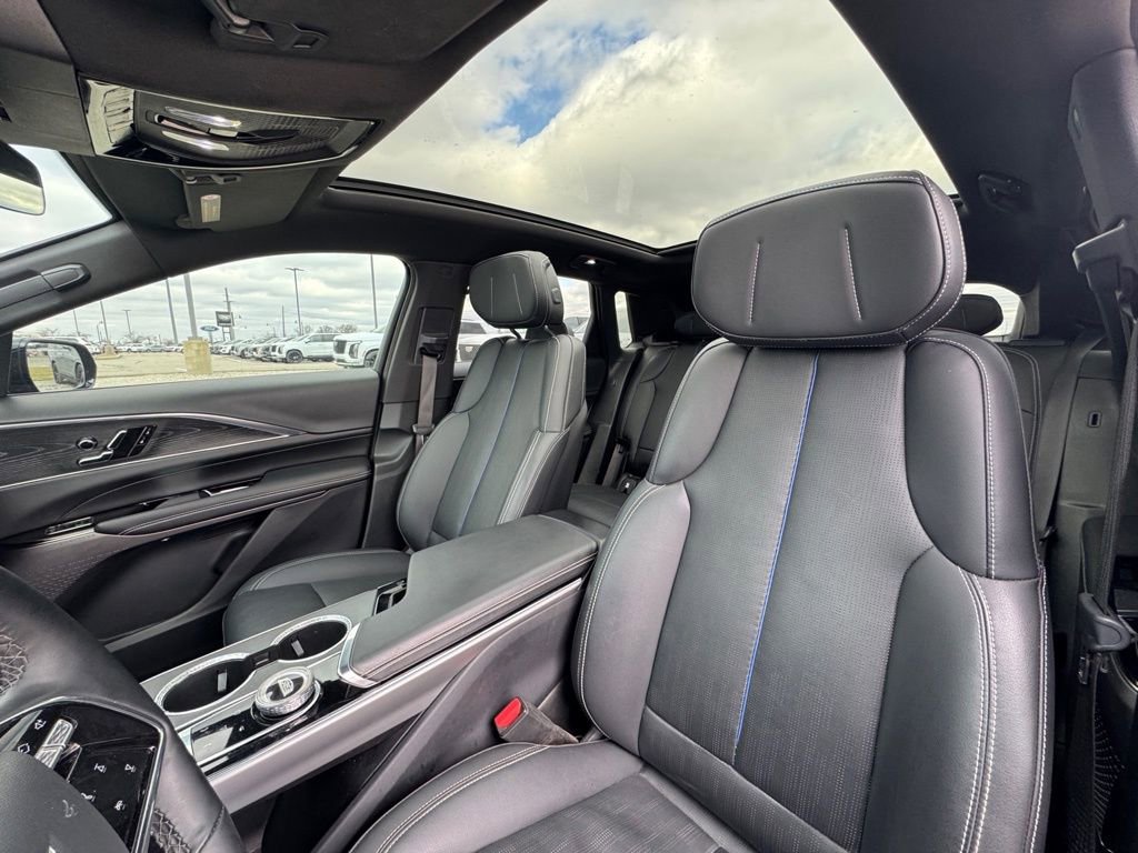 Certified 2024 Cadillac Lyriq Sport image 25