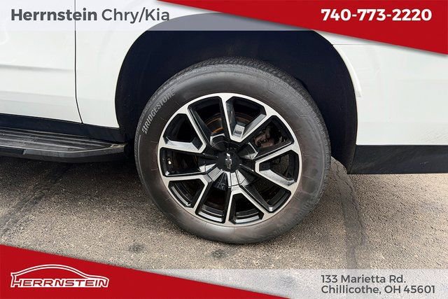 Used 2022 Chevrolet Suburban RST image 23