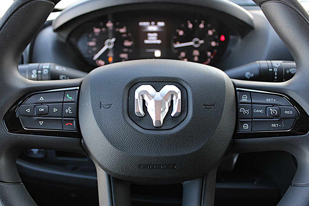 Used 2025 RAM ProMaster 3500 w/ Convenience Group image 17