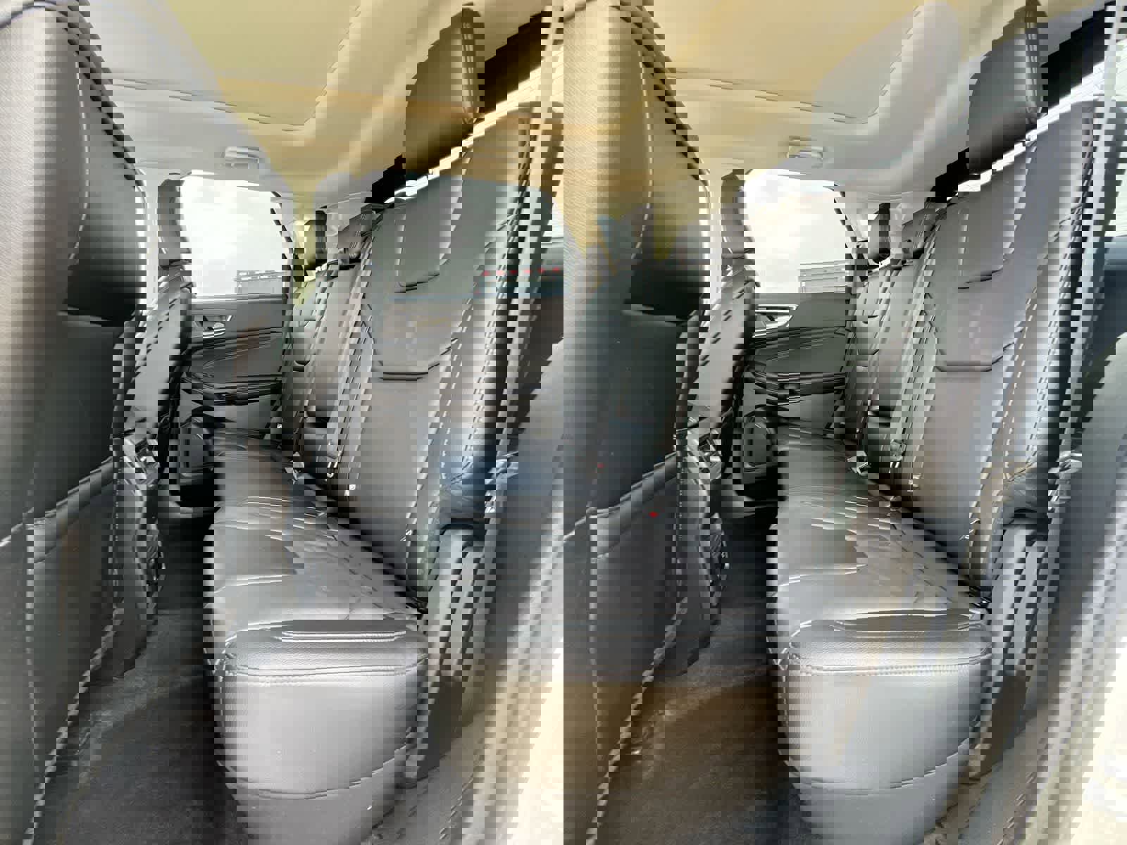 Used 2022 Ford Edge Titanium w/ Class II Trailer Tow Package image 19