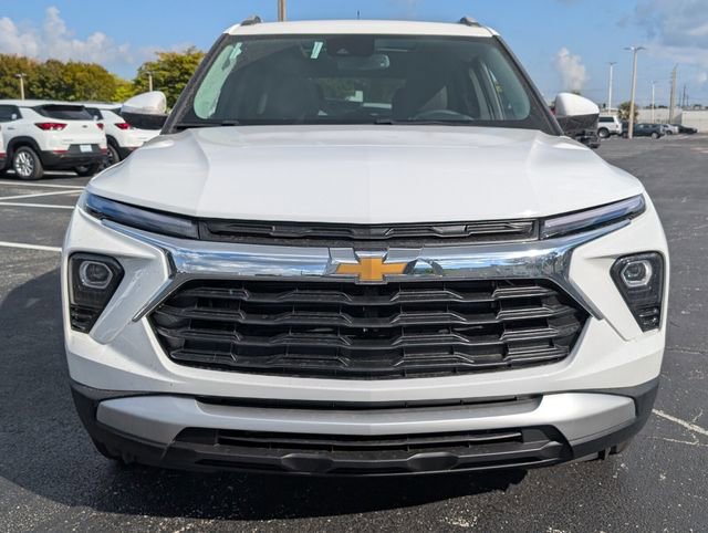 New 2026 Chevrolet TrailBlazer LT w/ Convenience Package AWD/4WD image 2