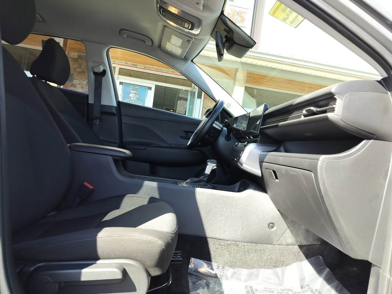 Used 2025 Hyundai Kona SEL image 34