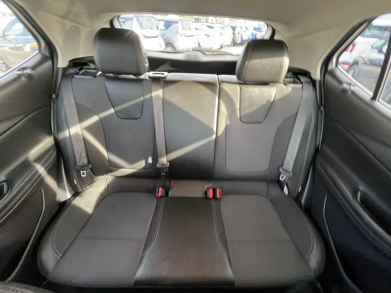 Used 2025 Buick Encore GX Preferred image 38