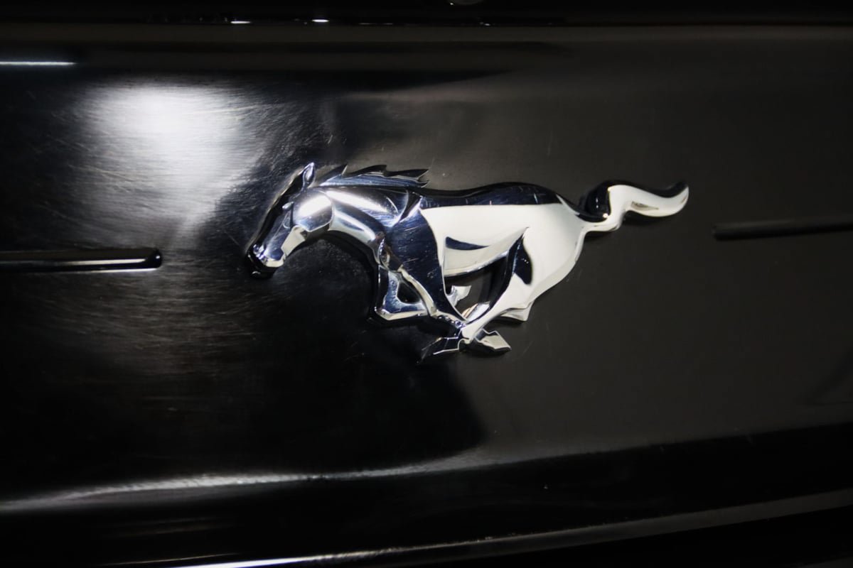 Used 2019 Ford Mustang Premium RWD image 14