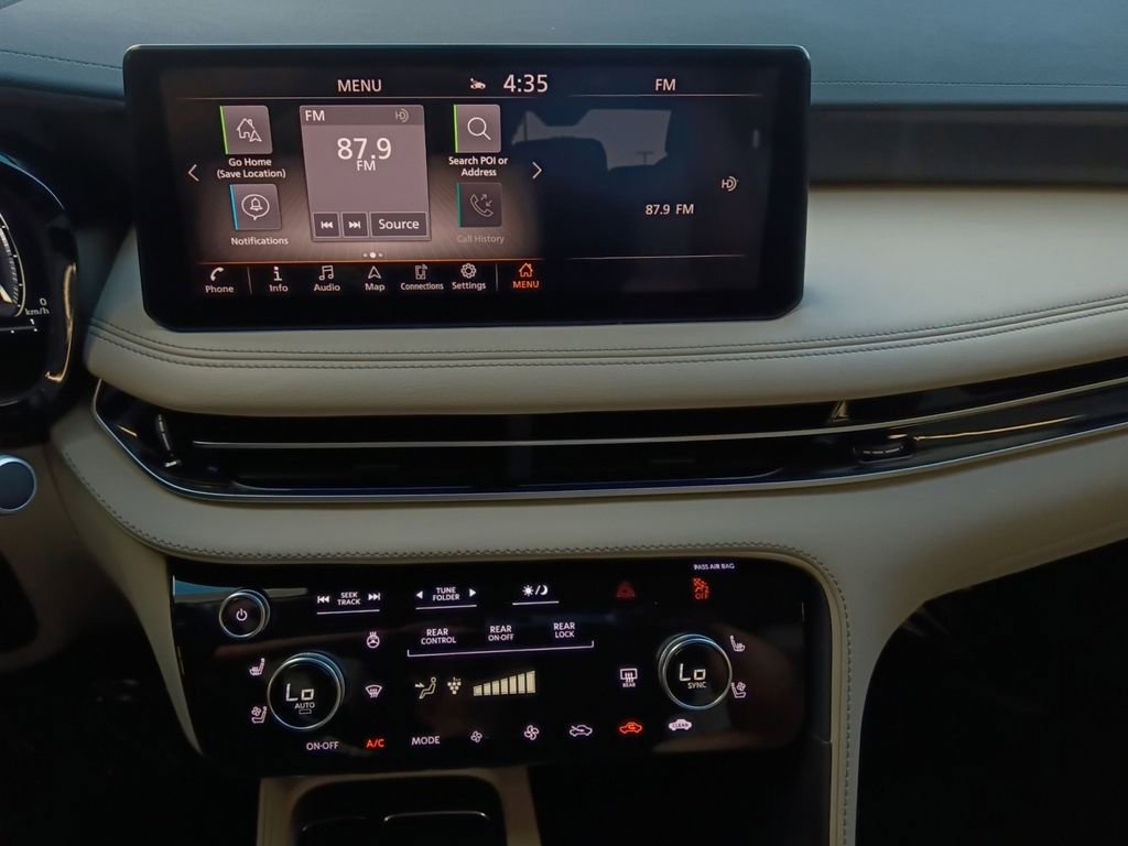 Used 2023 INFINITI QX60 Sensory w/ Vision Package image 8