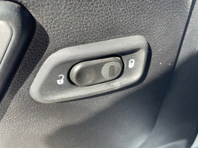 Used 2014 Jeep Wrangler Rubicon w/ Power Convenience Group AWD/4WD image 10