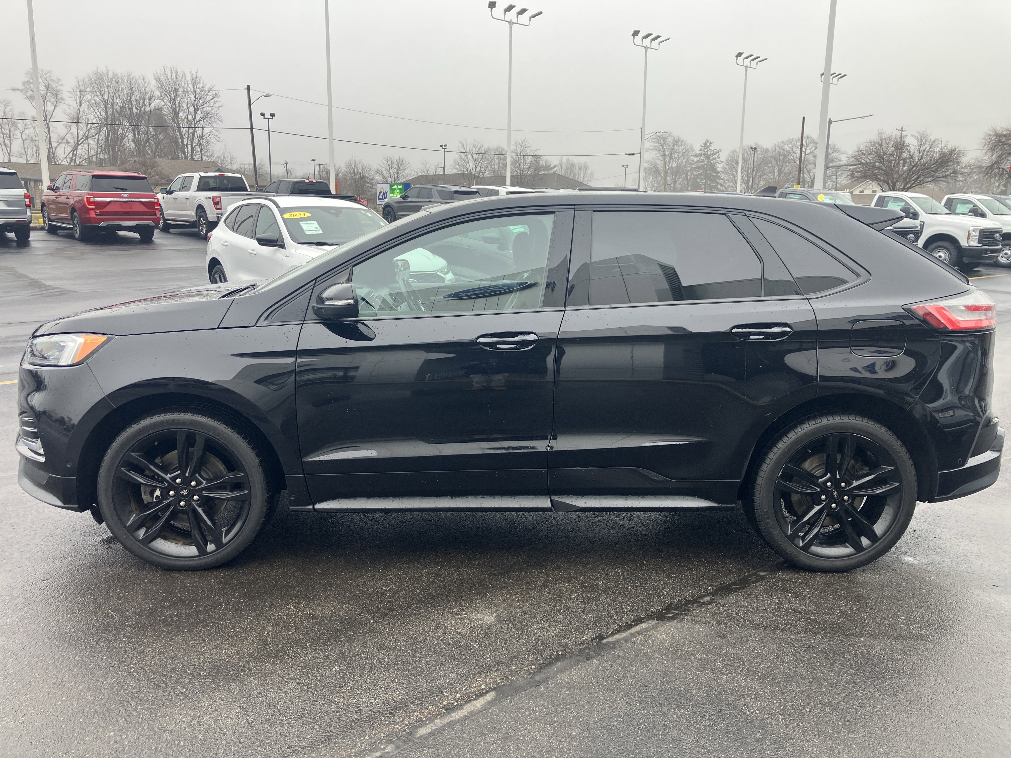 Used 2020 Ford Edge ST w/ Equipment Group 401A image 4