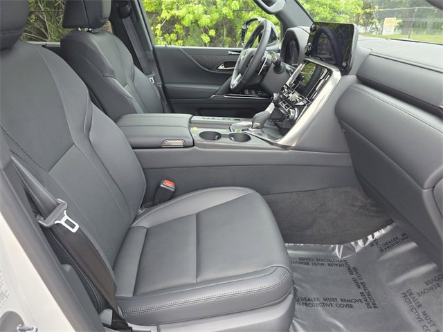 New 2025 Lexus LX 700h Overtrail image 10