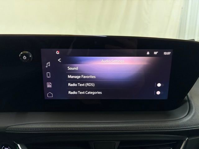 Used 2024 Buick Encore GX Sport Touring AWD/4WD image 33