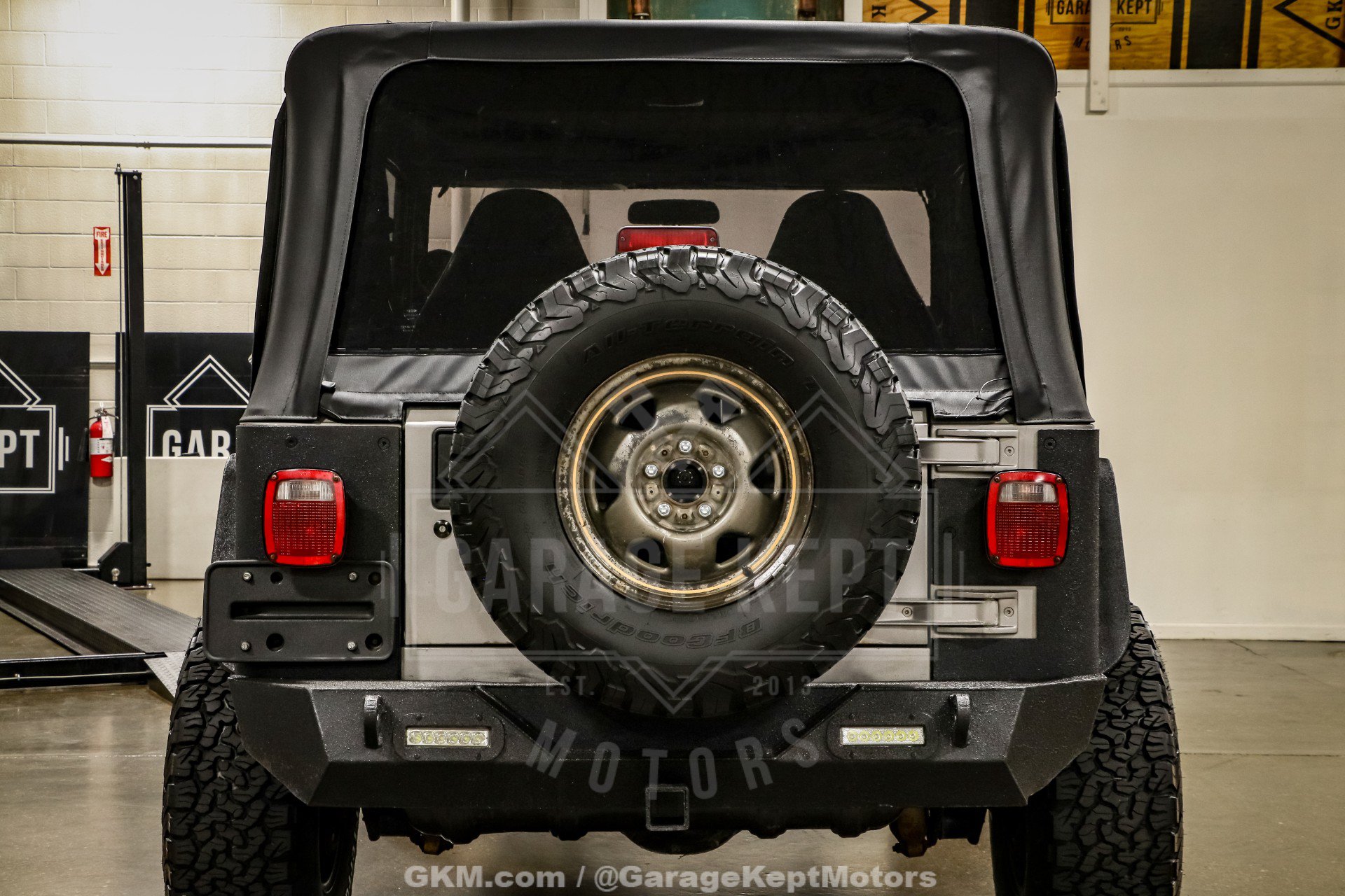 Used 2002 Jeep Wrangler SE AWD/4WD image 43