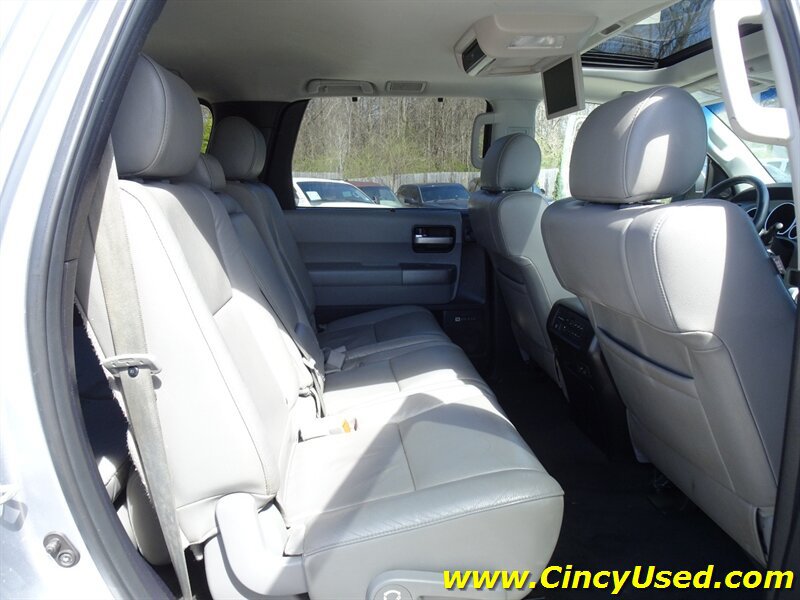 Used 2015 Toyota Sequoia Limited AWD/4WD image 15