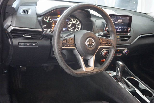 Used 2021 Nissan Altima 2.5 SV image 6