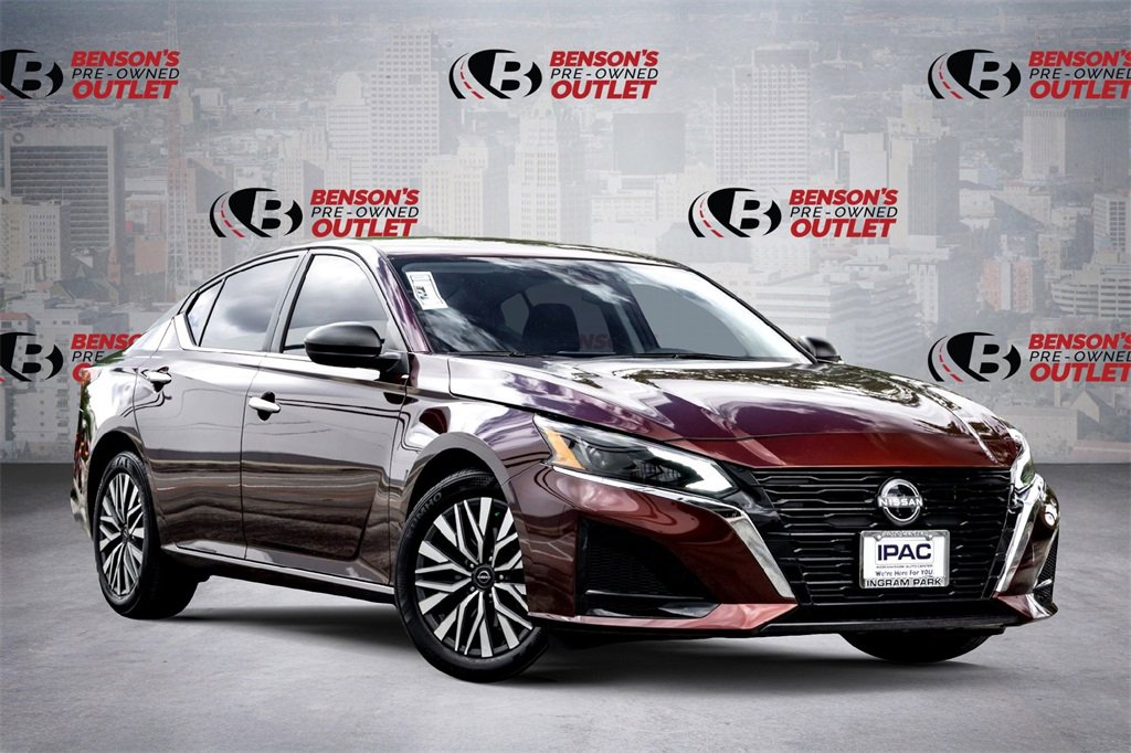 Used 2025 Nissan Altima 2.5 SV