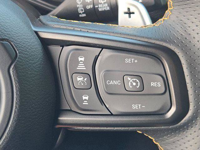 Certified 2025 Jeep Wrangler Unlimited Rubicon 392 AWD/4WD image 35