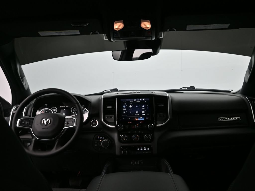 Used 2025 RAM 1500 Big Horn AWD/4WD image 30