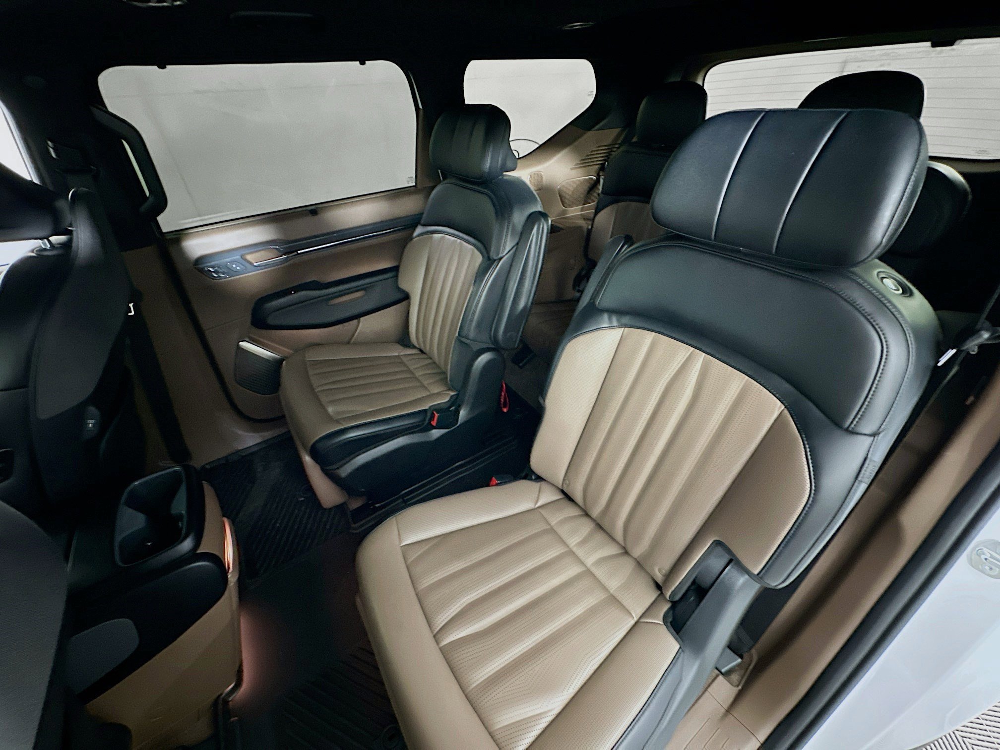 Used 2025 Kia EV9 GT-Line image 23