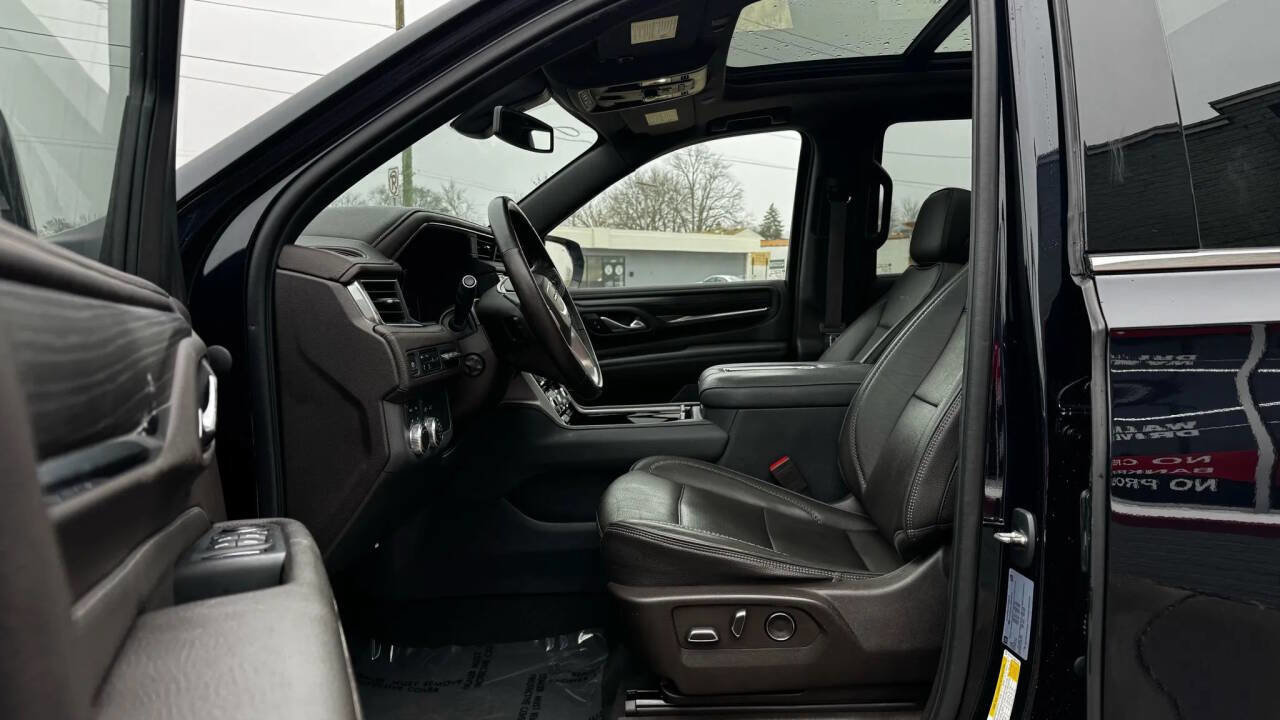 Used 2021 GMC Yukon Denali AWD/4WD image 13