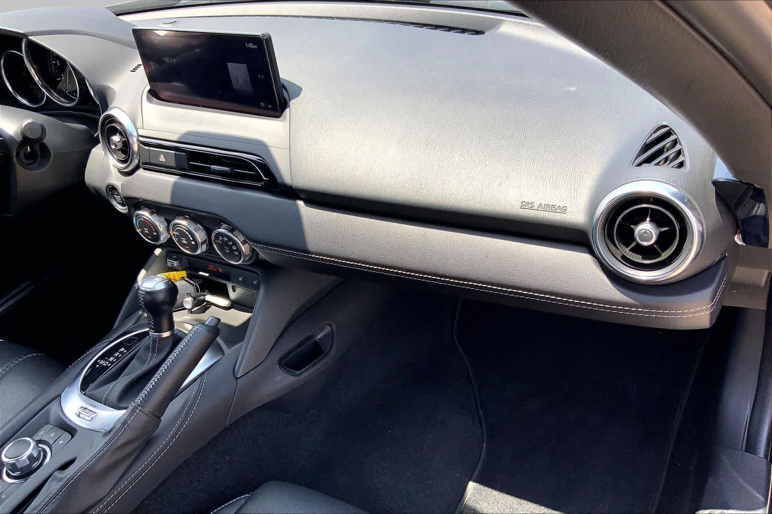 Certified 2025 MAZDA MX-5 Miata RF Grand Touring RWD image 17