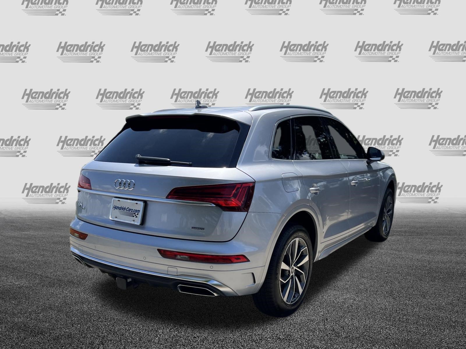Certified 2023 Audi Q5 2.0T Premium Plus w/ Premium Plus Package AWD/4WD image 8