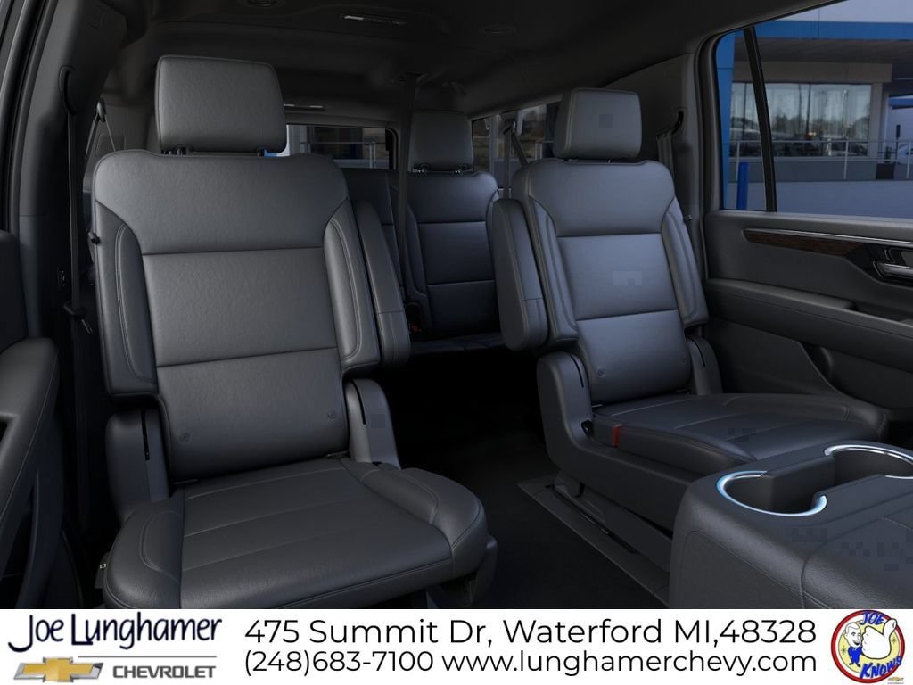 New 2026 Chevrolet Suburban LT AWD/4WD image 37