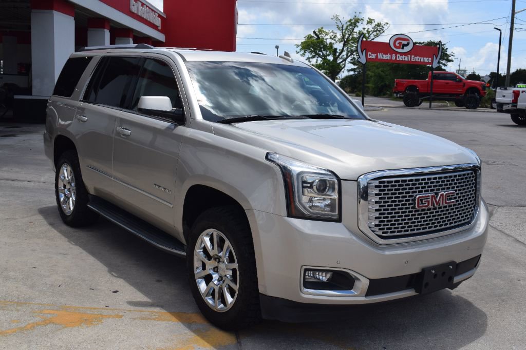 Used 2015 GMC Yukon Denali AWD/4WD image 2
