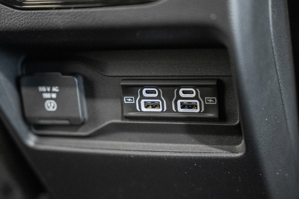 New 2026 Jeep Grand Cherokee Laredo X image 32