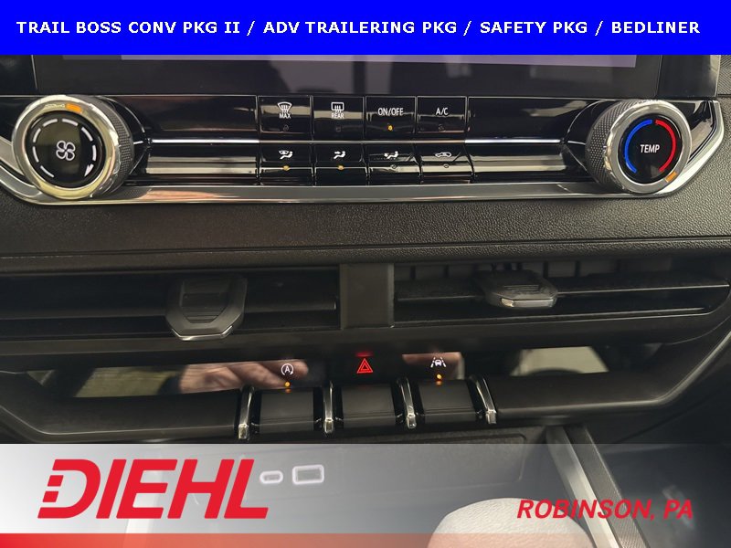 Used 2024 Chevrolet Colorado Trail Boss w/ Advanced Trailering Package image 32