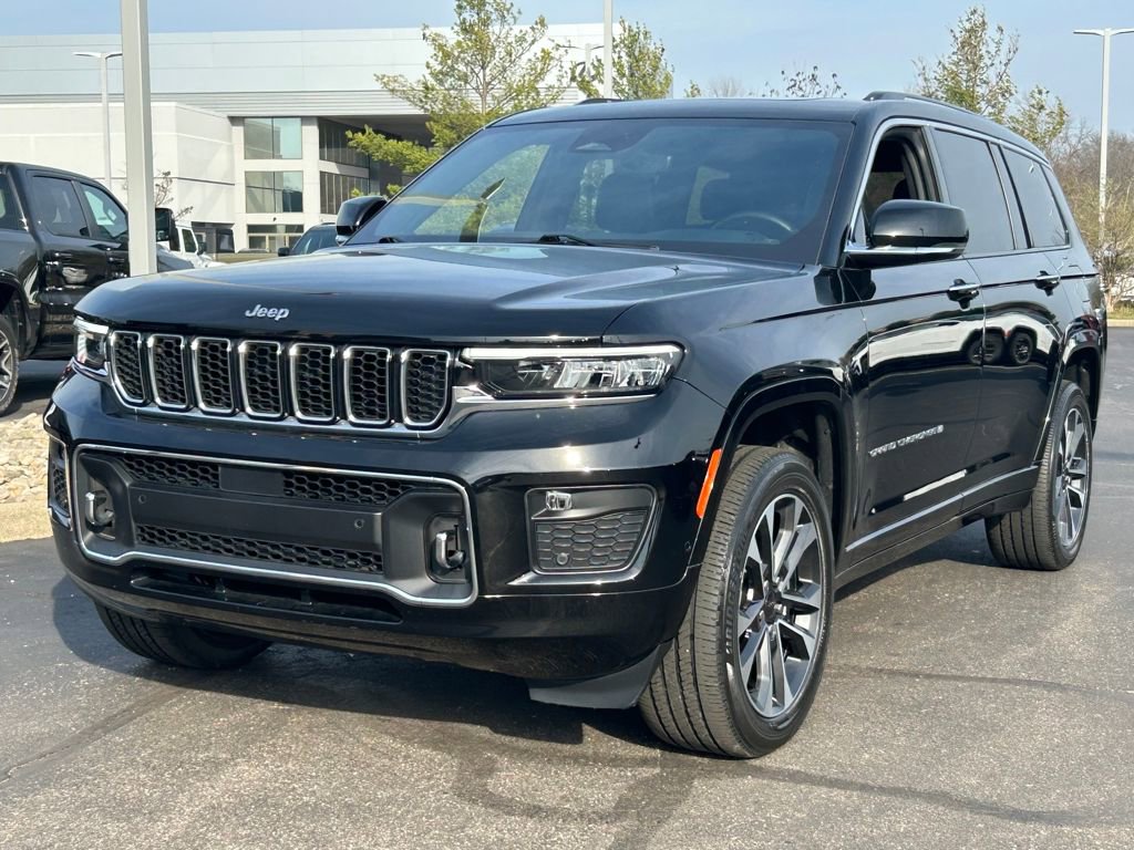 Certified 2022 Jeep Grand Cherokee L Overland image 3