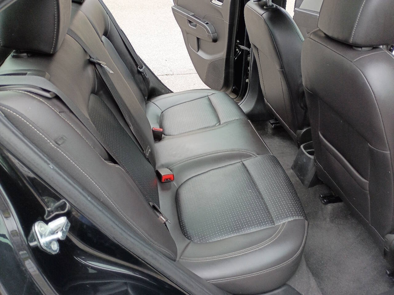 Used 2018 Chevrolet Sonic Premier FWD image 13