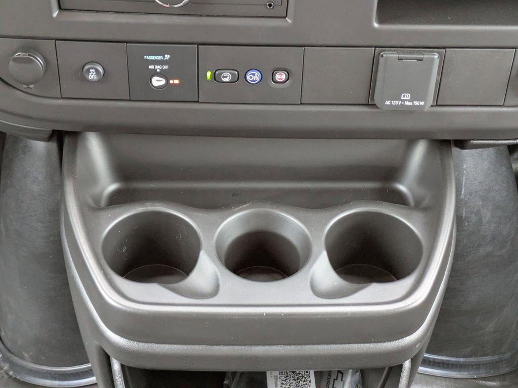 New 2025 Chevrolet Express 3500 Extended w/ Driver Convenience Package image 20