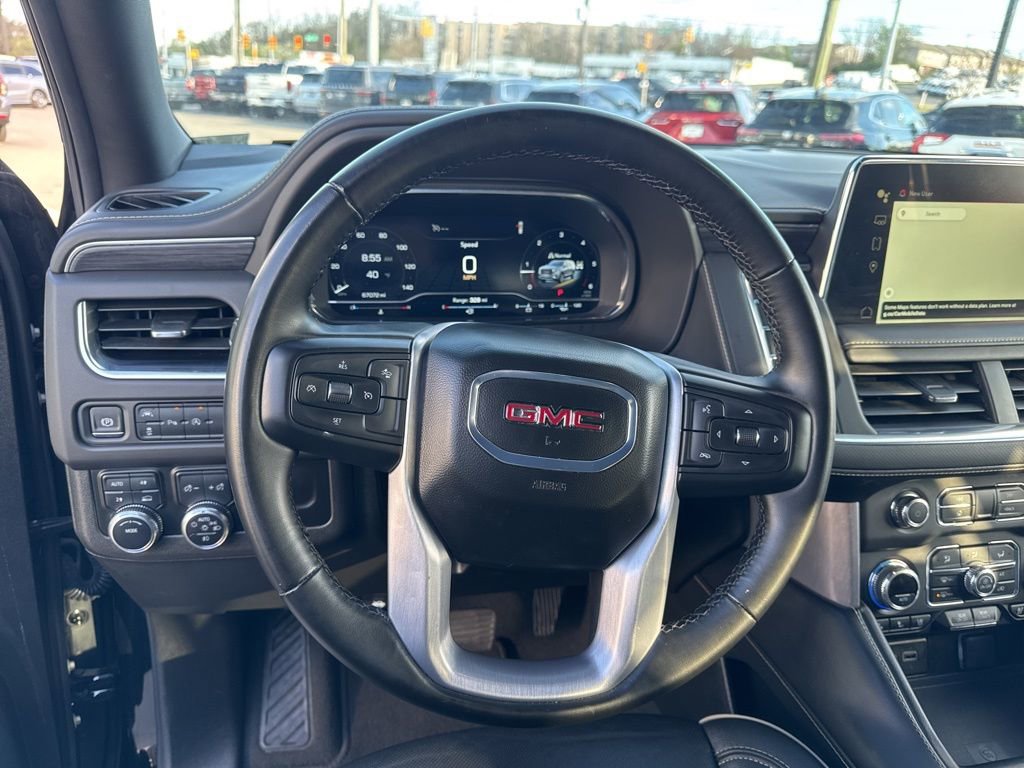 Used 2024 GMC Yukon SLT image 13