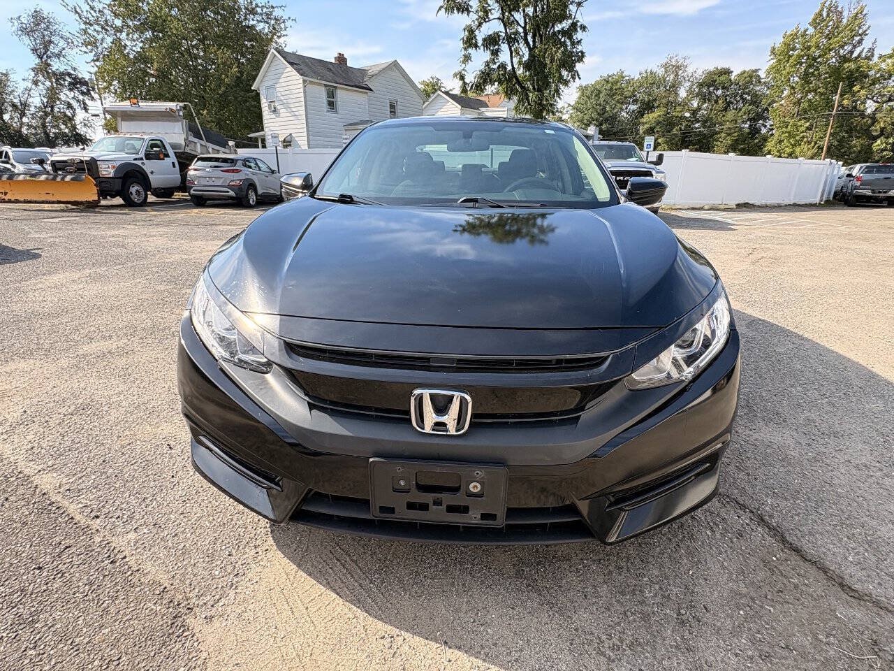 Used 2017 Honda Civic EX image 4
