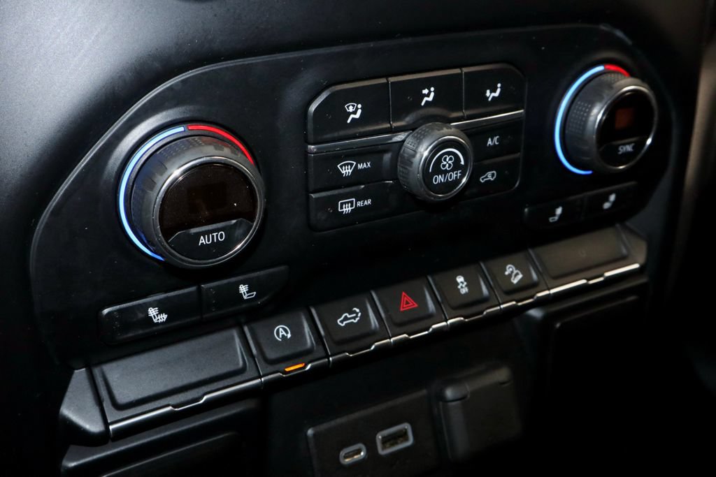 Used 2019 Chevrolet Silverado 1500 LT w/ All-Star Edition AWD/4WD image 33